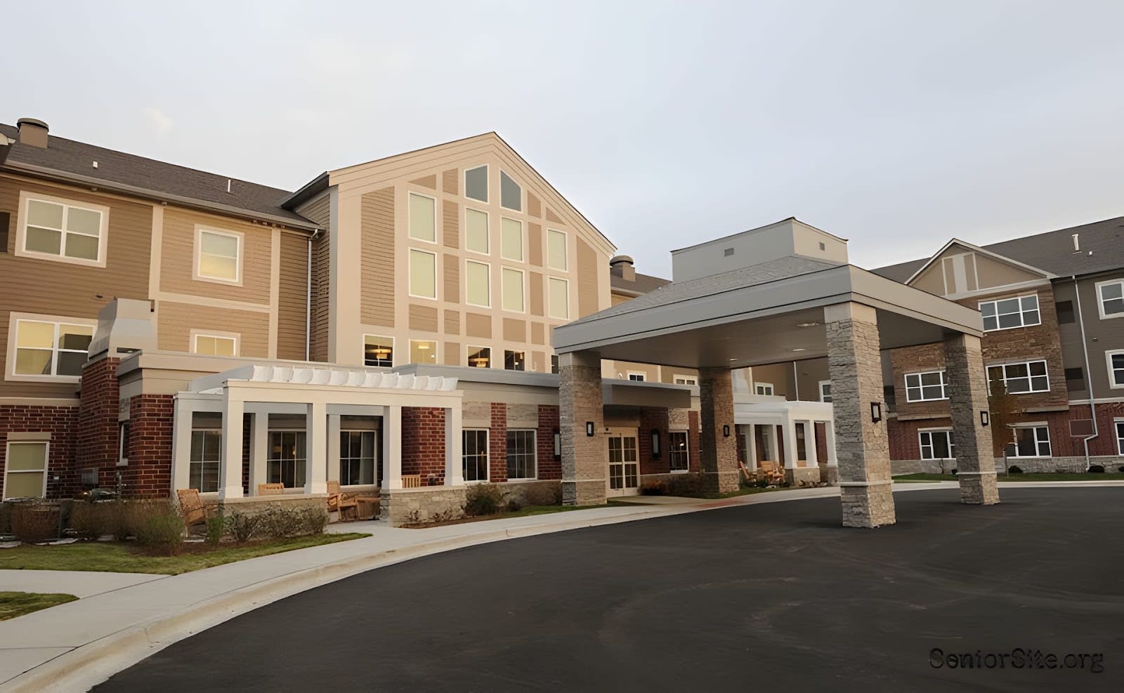 Inland Mokena Senior Living DST property photo