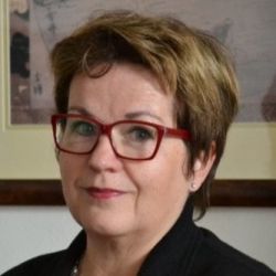 Tuula Nurmiluoto
