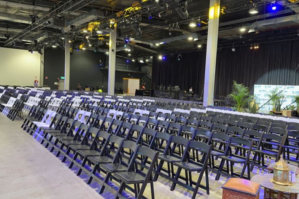 Hiring Chairs for Conferences and Business Meetings