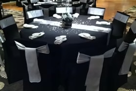 Black Round Banquet Table Linen 2 300x253