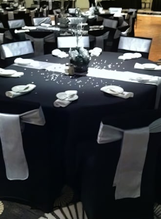 black round banquet table linen 2