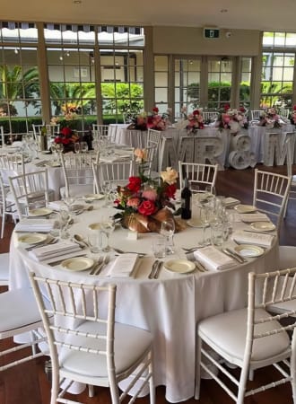 white table cloth round banquet table 7