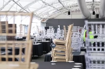 How to plan a milestone birthday party event