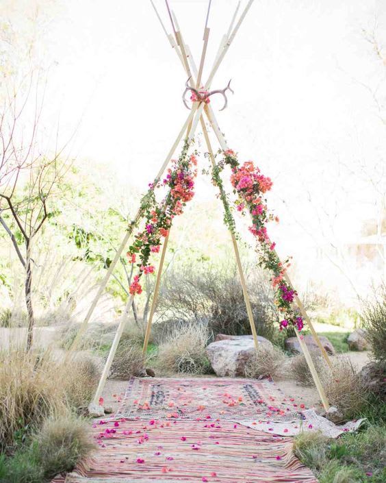 Why you should have a bridal arch on your wedding day