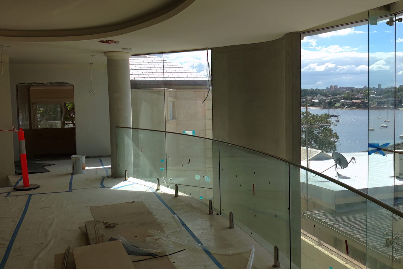 Architectural Glass Specialists Commercial & Residential