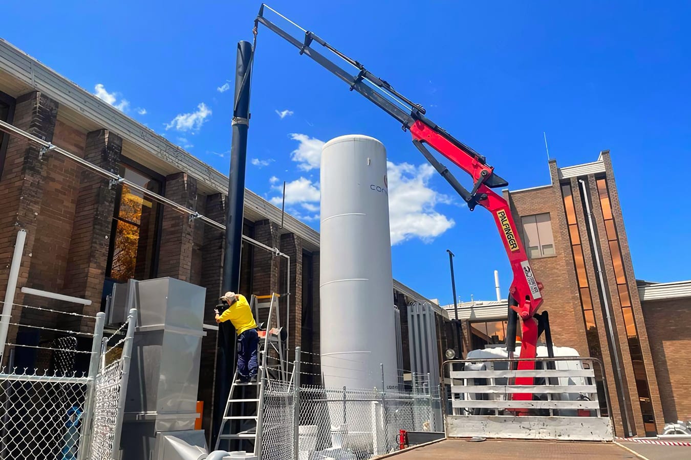 Hiab Crane Truck Hire. Sydney Wide Crane Trucks