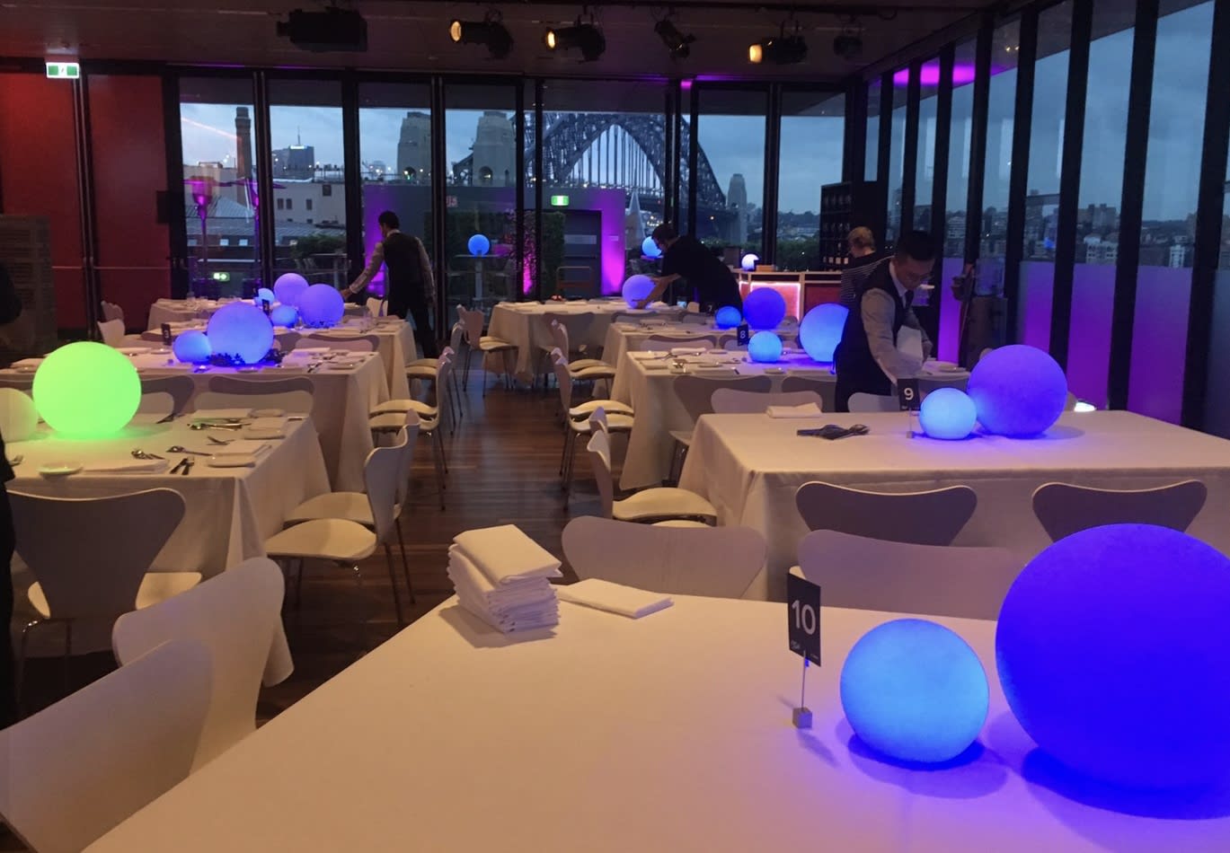 Sydney Glow Sphere Hire – 20cm.