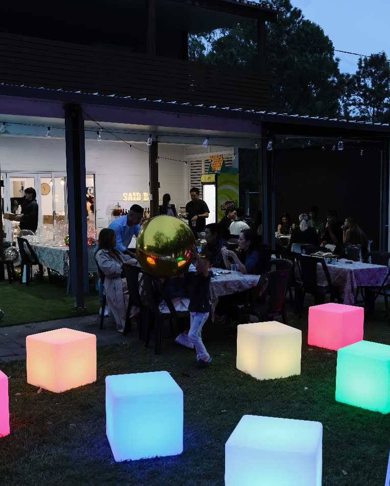 Glow cubes and an outdoor party