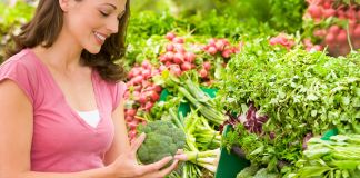 how to save money by reducing food waste