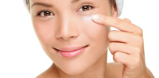 Best & Natural Home Remedies to Remove Dark Circles under Your Eyes