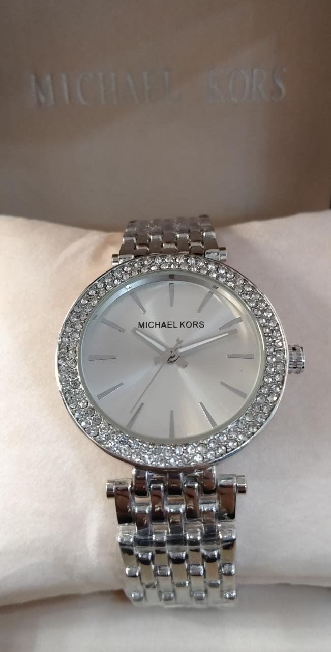 Vip ladies Watch Gzone Online Shopping Store in Pakistan