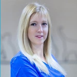 Dr. Péczely-Tóth Zita