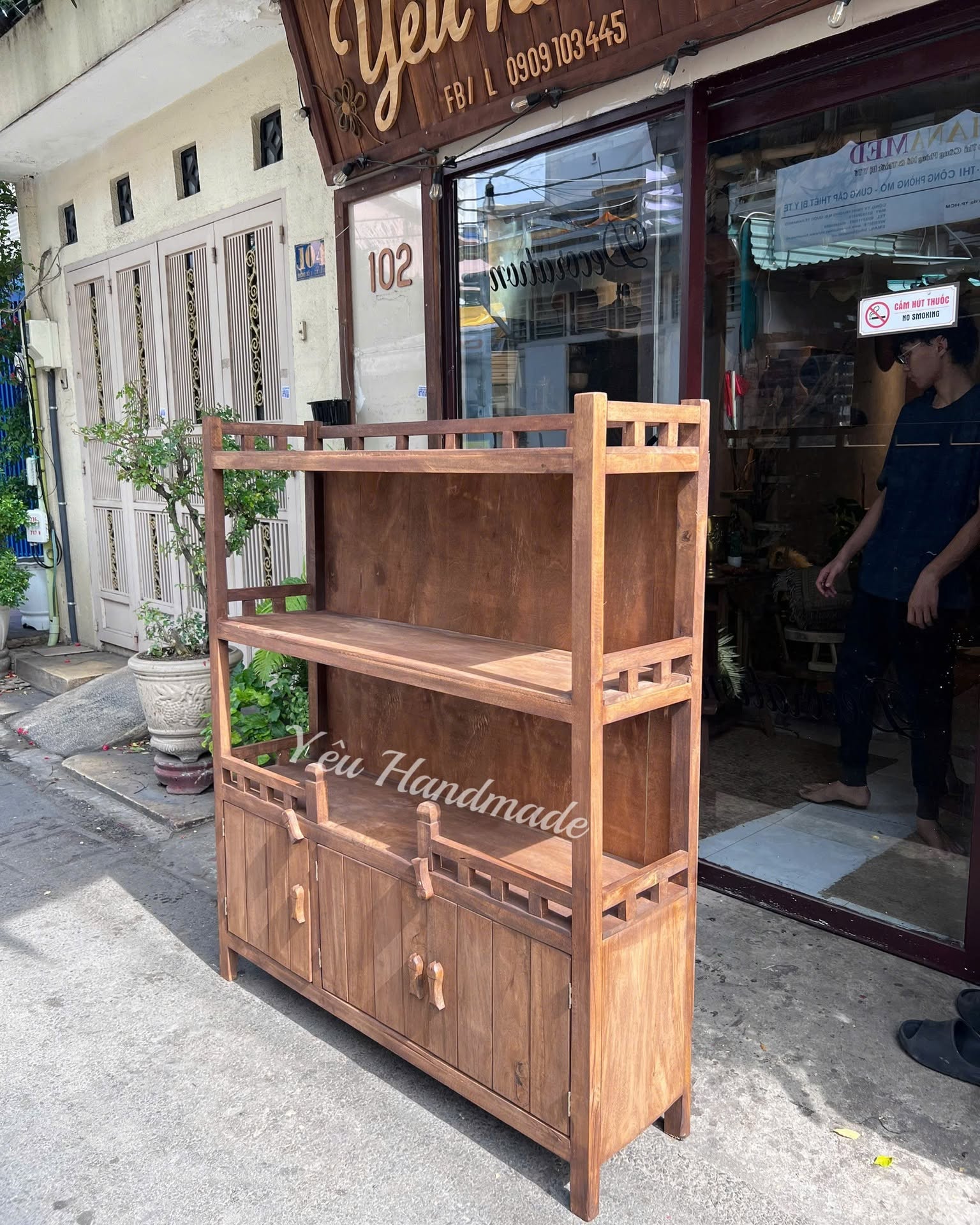 Tủ Gạc Măng Rê Cánh