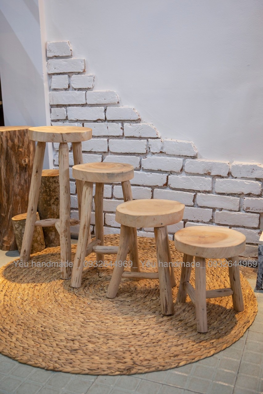 Ghế Đôn Mặt Tròn 3 Chân
