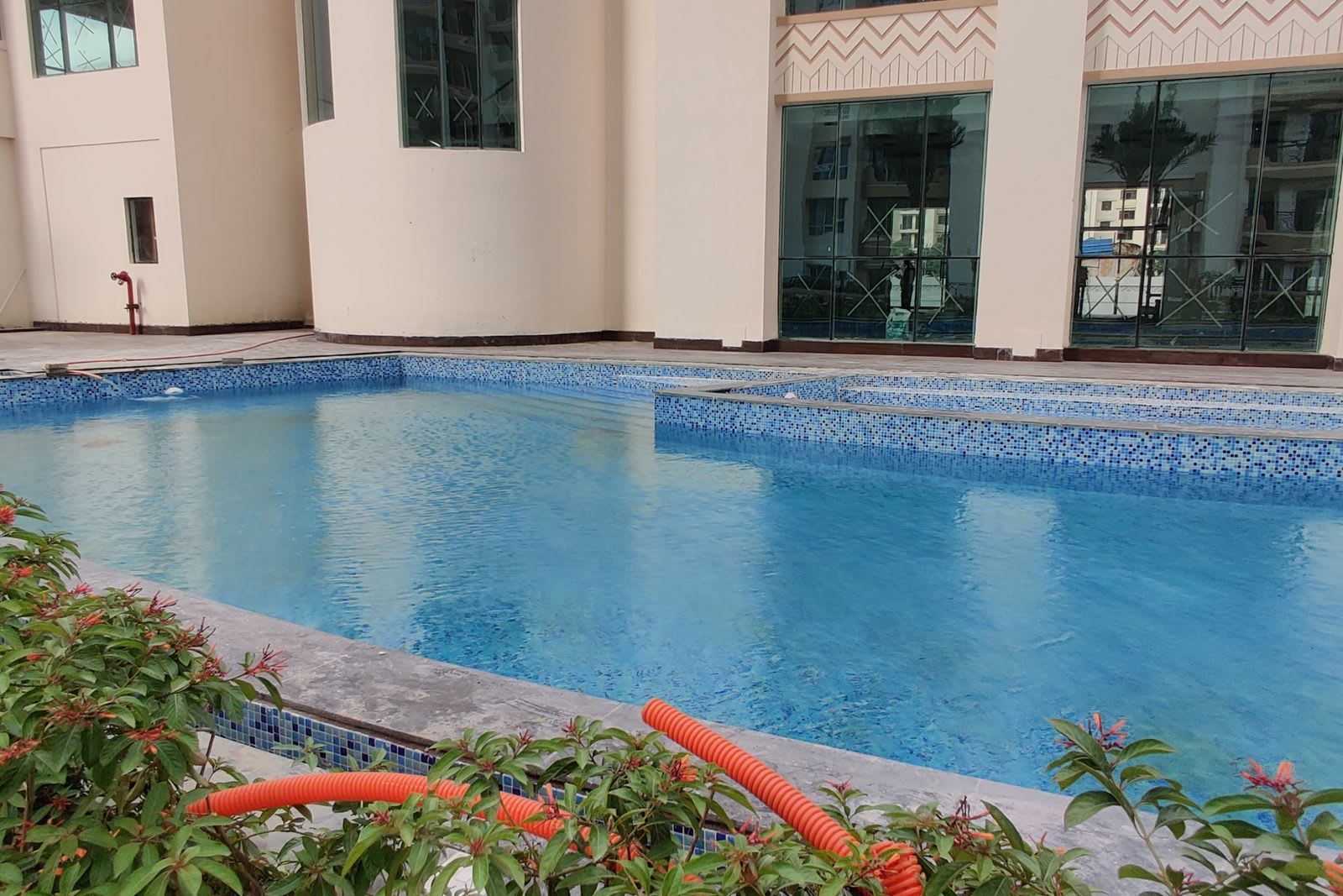 CRC Sublimis outdoor swimming pool