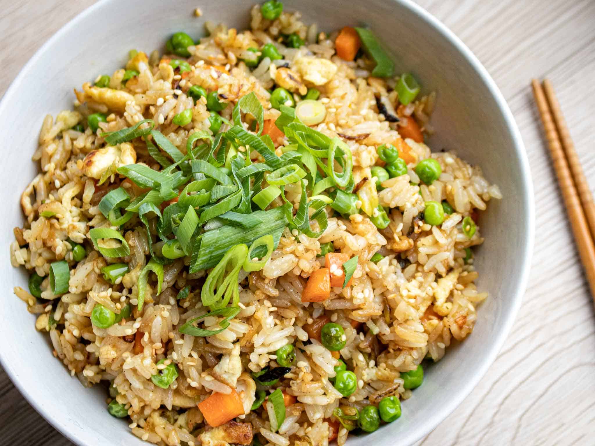 Oosterse groente met rijst ( vegetarisch )