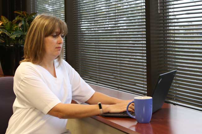 Nursing student on the computer