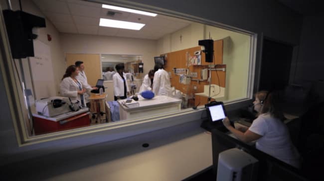 Madonna simulation lab in session