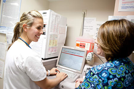 nursing student at hospital doing clinicals