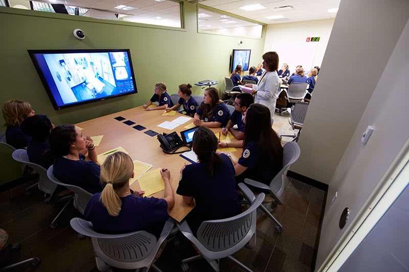 Marquette University - Debriefing Room