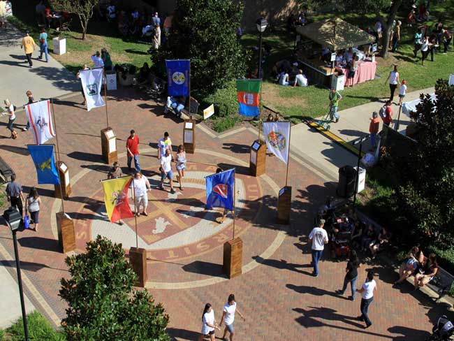 Students walking on University of St. Thomas campus