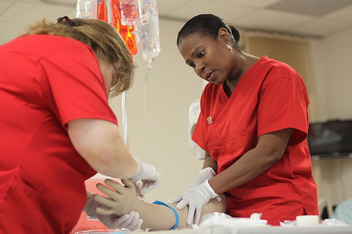 University of St. Thomas nursing students in skills lab