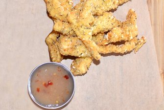 Chicken Strips With Sweet Chilli Dip