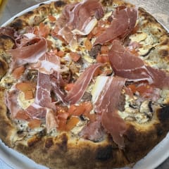 Mandi Mandi Pizza