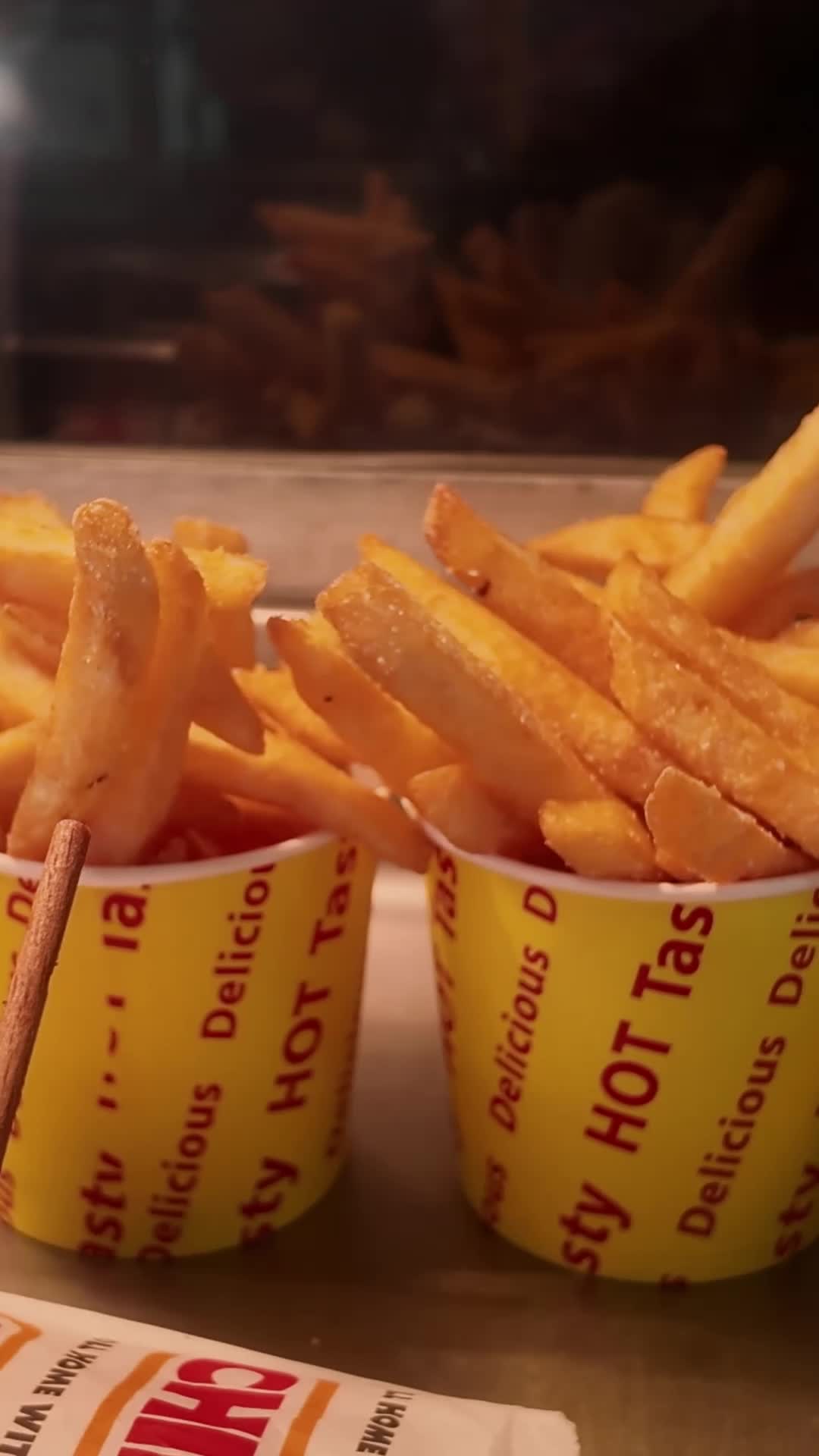 Crunchy chips, hot and ready to go 🔥 Don't wait — come on in or order through Orderoo now