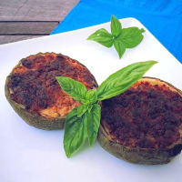 Stuffed round zucchini