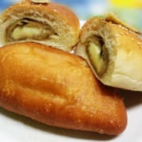 Pantalones de montar fritos y mozzarella al horno rellenas con arroz y berenjenas Pantalones de montar fritos y mozzarella al horno rellenas con arroz y berenjenas