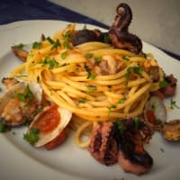 Spaghetti with octopus and clams