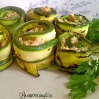 Rollos de calabacín y atún Rollos de calabacín y atún