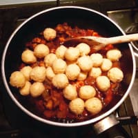 Gnocchi de garbanzos vegetariana y quinua