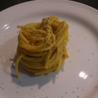 Spaghetti with curry cream