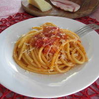 Bucatini amatriciana