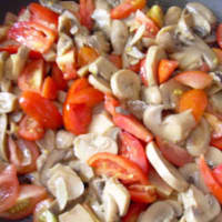 Bucatini mushrooms, tomatoes and cheese step 3