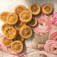 Biscuits with candied lemon