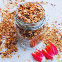 Muesli with coconut and dates