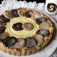 Crostata cioccocaffè con crema leggera allo yogurt greco e ricotta