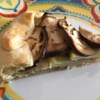 pastel desnudo de berenjena y patatas