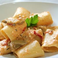 Paccheri with artichokes, cherry tomatoes and ricotta