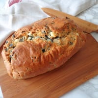 Bread with black cabbage and feta