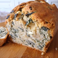 Bread with black cabbage and feta step 6