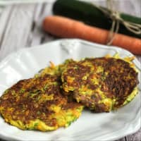 las zanahorias y los calabacines Roesti