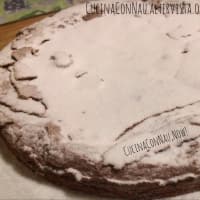 Pastel de chocolate oscuro