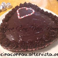 Torta al cacao con Ganache al Cioccolato e Menta