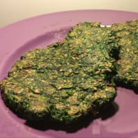 Salted spinach pancakes