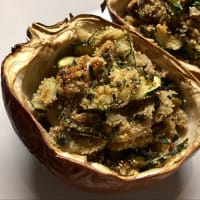 Calabacín relleno con la berenjena Calabacín relleno con la berenjena