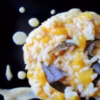 Mango risotto with pepper and ginger